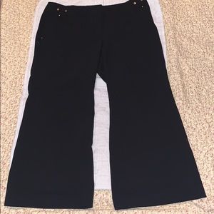 SOHO APPAREL LTD. cropped ankle black pants